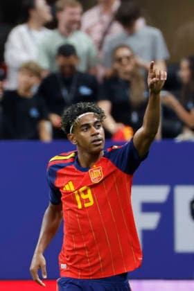 Spain s Lamine Yamal celebrates after scoring the 1-0 during the 2026 FIFA World Cup, WM, Weltmeisterschaft, Fussball Group H soccer match between Spain and Saudi Arabia, in Atlanta, United States, 21 June 2026. FIFA World Cup 2026 - Group H - Spain vs. Saudi Arabia !ACHTUNG: NUR REDAKTIONELLE NUTZUNG!  Copyright: xLavandeiraxJrx GRAF2731 20260621-55020666489_1