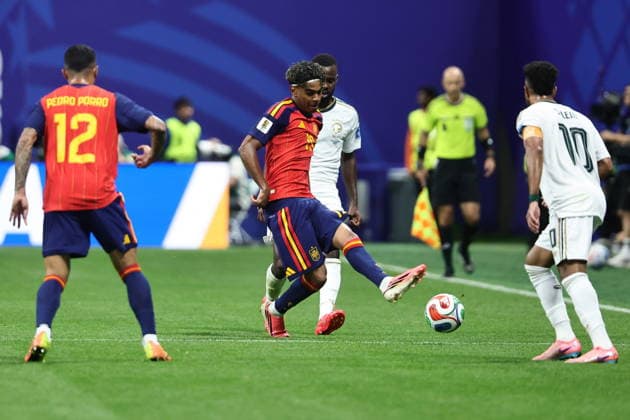FIFA World Cup, WM, Weltmeisterschaft, Fussball 2026 - Group H - Spain vs Saudi Arabia Lamine Yamal of Spain in action during the FIFA World Cup 2026 group stage match Spain against Saudi Arabia, in Atlanta, USA, 21 June 2026. ATLANTA United States  Copyright: xRONALDxWITTEKx