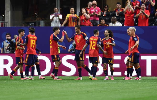 FIFA World Cup, WM, Weltmeisterschaft, Fussball 2026 - Group H - Spain vs Saudi Arabia Players of Spain celebrate scoring the 3-0 goal during the FIFA World Cup 2026 group stage match Spain against Saudi Arabia, in Atlanta, USA, 21 June 2026. ATLANTA United States  Copyright: xRONALDxWITTEKx
