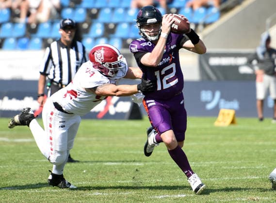 21.06.2026, xhbx, American Football EFA European Football Alliance, Frankfurt Galaxy - Prague Lions v.l. Ethan Garbers (Frankfurt Galaxy) (DFL DFB REGULATIONS PROHIBIT ANY USE OF PHOTOGRAPHS as IMAGE SEQUENCES and or QUASI-VIDEO) Frankfurt am Main *** June 21, 2026, xhbx, American Football, EFA (European Football Alliance), Frankfurt Galaxy vs. Prague Lions, Ethan Garbers, Frankfurt Galaxy, DFL, DFB. REGULATIONS PROHIBIT ANY USE OF PHOTOGRAPHS AS IMAGE SEQUENCES AND OR QUASI-VIDEO. Frankfurt am Main,detected_source_language