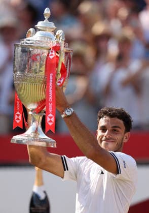Francisco Cerundolo of Argentina celebrates with the trophy HSBC Queen s Club Championships, Day Sixteen, Tennis, Queen s Club, West Kensington, London, UK - 21 Jun 2026London Queen s Club United Kingdom  Copyright: xEllaxLing Shutterstockx 16929308au