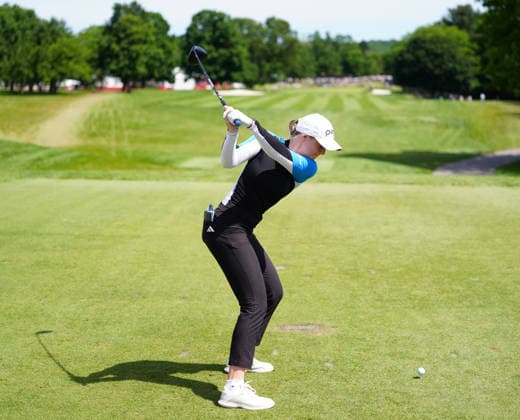 BELMONT, MI - JUNE 21: LPGA, Golf Damen golfer Cassie Porter plays her tee shot on the 3rd hole on June 21, 2026, during the final round of the LPGA Meijer LPGA Classic for Simply Give at Blythefield Country Club in Belmont, Michigan. (Photo by Brian Spurlock Icon Sportswire) GOLF: JUN 21 LPGA Meijer LPGA Classic for Simply Give EDITORIAL USE ONLY Icon26062122