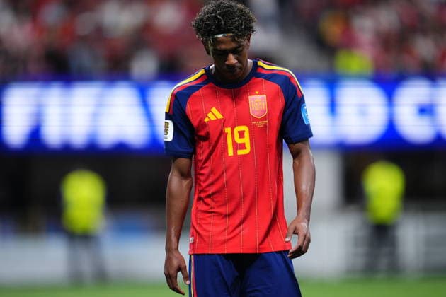 Spain v Saudi Arabia - FIFA World Cup, WM, Weltmeisterschaft, Fussball 2026 - Group H ATLANTA, USA - JUNE 21: Lamine Yamal of Spain looks on during the 2026 FIFA World Cup First Stage Group H match between Spain and Saudi Arabia at Mercedes-Benz Stadium (Atlanta Stadium) in Atlanta, Georgia, United States on June 21, 2026. Jose Hernandez Anadolu Georgia United States. Editorial use only. Please get in touch for any other usage.  Copyright: x2026xAnadoluxJosexHernandezx