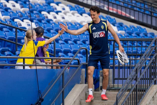 260621 Hjalmar Ekdal of the Swedish national football team at a training session during day 11 of the FIFA World Cup, WM, Weltmeisterschaft, Fussball 2026 in Dallas. Photo: Petter Arvidson BILDBYRAN kod PA PA1247 fotboll football soccer fotball vm fotbolls-vm fotball-vm fotbolls-vm 2026 fifa world cup 2026 träning practice training sverige sweden sverige a bbeng *** 260621 Hjalmar Ekdal of the Swedish national soccer team at a training session on Day 11 of the 2026 FIFA World Cup in Dallas. Photo by Petter Arvidson, BILDBYRAN, code PA PA1247 soccer football fotball World Cup fotbolls vm fotball vm fotbWorld Cup 2026 FIFA World Cup 2026 training practice Sweden Sweden Sweden A BBENG,detected_source_language  Copyright: PETTERxARVIDSON BB260621PA049