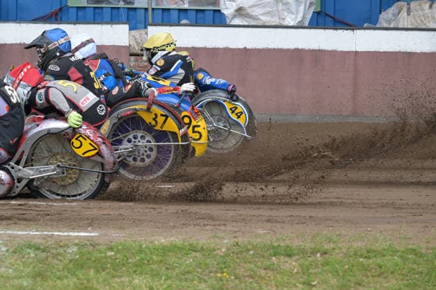 Start , Sandbahnrennen Hechthausen Motorsport, DMSB, ADAC, 21.06.2026 Hechthausen Niedersachsen Deutschland *** Home, Hechthausen Motorsport Dirt Track Race, DMSB, ADAC, June 21, 2026, Hechthausen, Lower Saxony, Germany,detected_source_language Copyright: xkolbert-press BurghardxSchreyerx