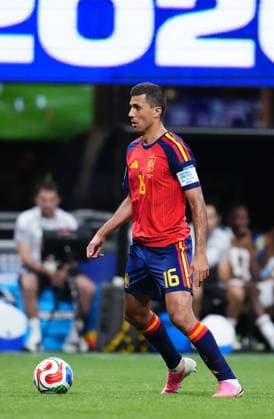 Spain v Saudi Arabia - FIFA World Cup, WM, Weltmeisterschaft, Fussball 2026 - Group H ATLANTA, USA - JUNE 21: Rodri Hernandez of Spain controls the ball during the 2026 FIFA World Cup First Stage Group H match between Spain and Saudi Arabia at Mercedes-Benz Stadium (Atlanta Stadium) in Atlanta, Georgia, United States on June 21, 2026. Jose Hernandez Anadolu Georgia United States. Editorial use only. Please get in touch for any other usage.  Copyright: x2026xAnadoluxJosexHernandezx
