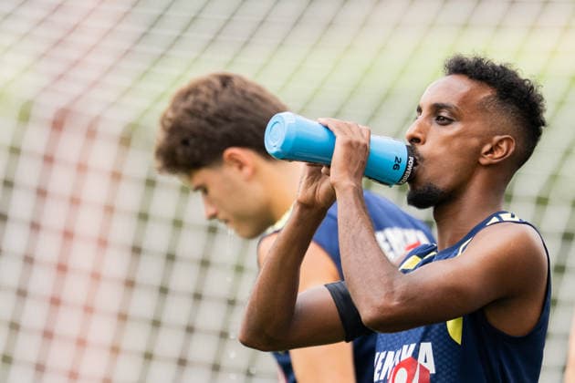 260621 Taha Ali of the Swedish national football team at a training session during day 11 of the FIFA World Cup, WM, Weltmeisterschaft, Fussball 2026 in Dallas. Photo: Petter Arvidson BILDBYRAN kod PA PA1247 fotboll football soccer fotball vm fotbolls-vm fotball-vm fotbolls-vm 2026 fifa world cup 2026 träning practice training sverige sweden sverige a bbeng *** 260621 Taha Ali of the Swedish national soccer team at a training session on Day 11 of the 2026 FIFA World Cup in Dallas. Photo by Petter Arvidson, BILDBYRAN, code PA PA1247 soccer football fotball World Cup fotbolls vm fotball vm fotbolls vWorld Cup 2026 FIFA World Cup 2026 training practice Sweden Sweden Sweden A BBeng,detected_source_language  Copyright: PETTERxARVIDSON BB260621PA074