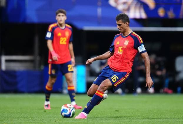 Spain v Saudi Arabia - FIFA World Cup, WM, Weltmeisterschaft, Fussball 2026 - Group H ATLANTA, USA - JUNE 21: Rodri Hernandez of Spain plays the ball during the 2026 FIFA World Cup First Stage Group H match between Spain and Saudi Arabia at Mercedes-Benz Stadium (Atlanta Stadium) in Atlanta, Georgia, United States on June 21, 2026. Jose Hernandez Anadolu Georgia United States. Editorial use only. Please get in touch for any other usage.  Copyright: x2026xAnadoluxJosexHernandezx