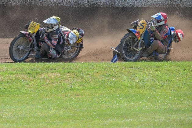 Rechts Nicole Standke Aleander Hermann, Sandbahnrennen Hechthausen Motorsport, DMSB, ADAC, 21.06.2026 Hechthausen Niedersachsen Deutschland *** On the right Copyright: xkolbert-press BurghardxSchreyerx