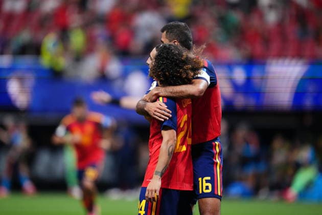 Spain v Saudi Arabia - FIFA World Cup, WM, Weltmeisterschaft, Fussball 2026 - Group H ATLANTA, USA - JUNE 21: Marc Cucurella of Spain celebrates the team s fourth goal, scored an own goal by Hassan Altambakti of Saudi Arabia during the 2026 FIFA World Cup First Stage Group H match between Spain and Saudi Arabia at Mercedes-Benz Stadium (Atlanta Stadium) in Atlanta, Georgia, United States on June 21, 2026. Jose Hernandez Anadolu Georgia United States. Editorial use only. Please get in touch for any other usage.  Copyright: x2026xAnadoluxJosexHernandezx