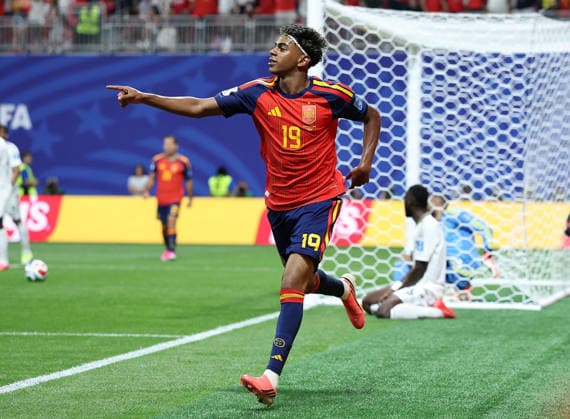 (260622) -- ATLANTA, June 22, 2026 -- Lamine Yamal of Spain celebrates after scoring during the group H match between Spain and Saudi Arabia at the 2026 FIFA World Cup, WM, Weltmeisterschaft, Fussball at Atlanta Stadium in Atlanta, the United States, June 21, 2026. ) (SP)U.S.-ATLANTA-FOOTBALL-FIFA WORLD CUP-GROUP H-ESP VS KSA WangxKaiyan 