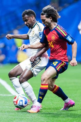 Hassan Kadish of Saudi Arabia (L) and Marc Cucurella of Spain (R) fight for possession during a FIFA Men’s World Cup 2026 Group Stage football match between Spain and Saudi Arabia at Atlanta Stadium, in Atlanta on June 21th 2026 (Photo by Alexandra Fechete SPP)  Copyright: xAlexandraxFechete SPPx Sportspressphoto_SPR172680