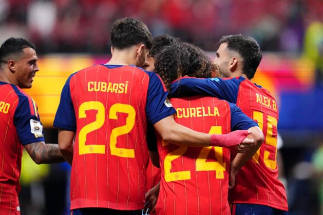 June 21, 2026, Atlanta, Georgia, United States: Marc Cucurella of Spain celebrates the team s fourth goal, scored an own goal by Hassan Altambakti of Saudi Arabia during the FIFA World Cup, WM, Weltmeisterschaft, Fussball 2026 Group H match between Spain and Saudi Arabia at Atlanta Stadium on June 21, 2026 in Atlanta, Georgia. Atlanta United States - ZUMAa181 20260621_zaa_a181_054 Copyright: xJosexBretonx