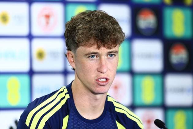 Jack Hendry of Scotland Scotland Training and press conference, PK, Pressekonferenz 2026 FIFA World Cup, WM, Weltmeisterschaft, Fussball Football, Atrium Health Performance Park, Charlotte, USA - 21 Jun 2026Charlotte Atrium Health Performance Park United States of America EDITORIAL USE ONLY No use with unauthorised audio, video, data, fixture lists, club league logos or live services. Online in-match use limited to 120 images, no video emulation. No use in betting, games or single club league player publications.  Copyright: xMichaelxZemanek Shutterstockx 16928934br