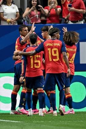 Spain v Saudi Arabia Group H - FIFA World Cup, WM, Weltmeisterschaft, Fussball 2026 ATLANTA, GEORGIA - JUNE 21: Lamine Yamal 19 of Spain celebrates during the FIFA World Cup 2026 Group H match between Spain and Saudi Arabia at Atlanta Stadium on June 21, 2026 in Atlanta, Georgia. ATLANTA United States of America Copyright: x xwalidxibrahimx xJNAxPressx