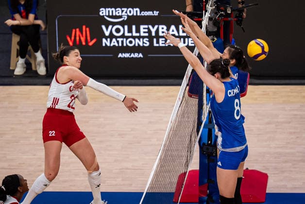 Turkiye v China - 2026 FIVB Volleyball Nations League ANKARA, TURKIYE - JUNE 21: Ilkin Aydin (22) of Turkiye in action during the 2026 FIVB Volleyball Nations League (VNL) Week 2 match between Turkiye and China at the Ankara Sports Hall in Ankara, Turkiye on June 21, 2026. Betul Abali Anadolu Ankara Turkey. Editorial use only. Please get in touch for any other usage.  Copyright: x2026xAnadoluxBetulxAbalix