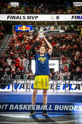 Basketball München 21.06.2026 Saison 2025 2026 EasyCredit BBL 1. Bundesliga Playoffs Finale Spiel 5 Männer, Herren FC Bayern München - Alba Berlin Alba Berlin gewinnt die Deutsche Meisterschaft 2026 Justin Bean (Alba Berlin, No.34) MVP *** Basketball Munich June 21, 2026 2025–2026 Season EasyCredit BBL 1 Bundesliga Playoffs Finals Game 5 Mens Division, FC Bayern Munich vs. Alba Berlin Alba Berlin Wins the 2026 German Championship Justin Bean (Alba Berlin, No. 34) Named MVP,detected_source_language