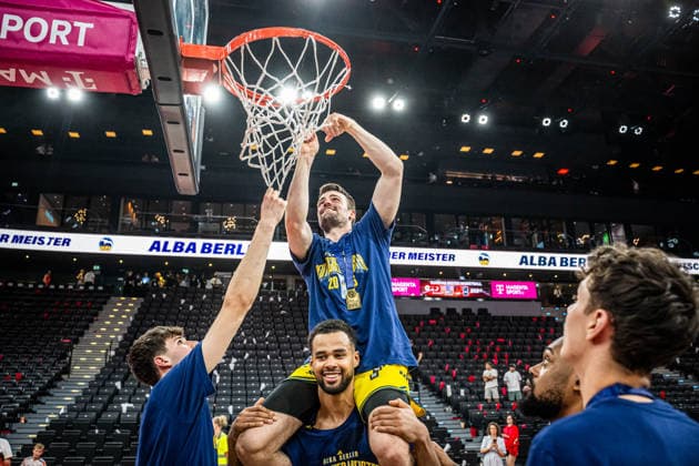 Basketball München 21.06.2026 Saison 2025 2026 EasyCredit BBL 1. Bundesliga Playoffs Finale Spiel 5 Männer, Herren FC Bayern München - Alba Berlin Alba Berlin gewinnt die Deutsche Meisterschaft 2026 Jonas Mattisseck (Alba Berlin, No.09) *** Basketball Munich June 21, 2026 2025–2026 Season EasyCredit BBL 1 Bundesliga Playoffs Finals Game 5 Mens Division FC Bayern Munich vs. Alba Berlin Alba Berlin wins the 2026 German Championship Jonas Mattisseck, Alba Berlin, No. 09,detected_source_language