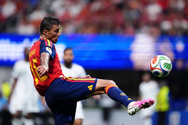 June 21, 2026, Atlanta, Georgia, United States: Rodri Hernandez of Spain kicks the ball during the FIFA World Cup, WM, Weltmeisterschaft, Fussball 2026 Group H match between Spain and Saudi Arabia at Atlanta Stadium on June 21, 2026 in Atlanta, Georgia. Spain V Saudi Arabia: Group H - FIFA World Cup 2026  - ZUMAa181 20260621_zaa_a181_064 Copyright: xJosexBretonx