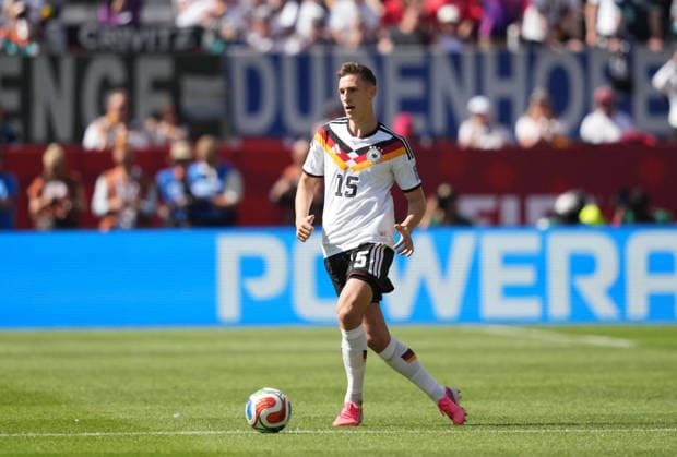 Nico Schlotterbeck (Germany) controls the ball during Germany v Cote D Ivoire, Group E FIFA World Cup, WM, Weltmeisterschaft, Fussball 2026, Toronto Stadium, Toronto, Canada on June 20, 2026. Thor Wegner DeFodi Images. (Photo by DeFodi Images) - *** Nico Schlotterbeck of Germany controls the ball during the Germany vs. Ivory Coast match in Group E of the 2026 FIFA World Cup at Toronto Stadium in Toronto, Canada, on June 20, 2026. Photo by DeFodi Images (Thor Wegner),detected_source_language