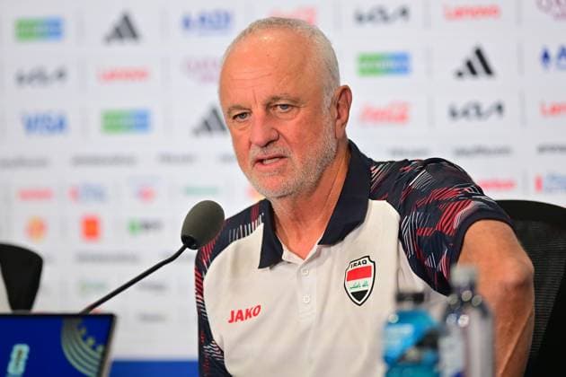 Philadelphia Stadium PHILADELPHIA (PA), 06 21 2026 - SPORTS WORLD CUP - FOOTBALL-IRAQ - Player Aymen Hussein, accompanied by coach Graham Arnold, during a press conference, PK, Pressekonferenz held in the Conference Room of Philadelphia Stadium, in Philadelphia, on the afternoon of Sunday, June 21. The team is preparing to face France in the second round of Group I of the 2026 FIFA World Cup, WM, Weltmeisterschaft, Fussball (Photo: Eduardo Carmim Photo Premium SPP) 30930 (Eduardo Carmim SPP)  Copyright: xEduardoxCarmimx xSPPx spp-en-EdCa-eduardo_carmim_photo_premium_491352