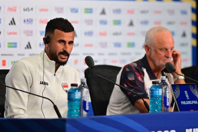 Philadelphia Stadium PHILADELPHIA (PA), 06 21 2026 - SPORTS WORLD CUP - FOOTBALL-IRAQ - Player Aymen Hussein, accompanied by coach Graham Arnold, during a press conference, PK, Pressekonferenz held in the Conference Room of Philadelphia Stadium, in Philadelphia, on the afternoon of Sunday, June 21. The team is preparing to face France in the second round of Group I of the 2026 FIFA World Cup, WM, Weltmeisterschaft, Fussball (Photo: Eduardo Carmim Photo Premium SPP) 30930 (Eduardo Carmim SPP)  Copyright: xEduardoxCarmimx xSPPx spp-en-EdCa-eduardo_carmim_photo_premium_491362