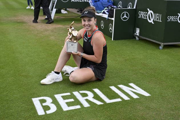Czechia s Linda Noskova celebrates winning the 2026 Berlin Open title BERLIN, GERMANY - JUNE 21: Linda Noskova of Czechia celebrates with the trophy after defeating Jessica Pegula of the United States in the final match of the WTA, Tennis Damen 500 Berlin Open tennis tournament at the Steffi Graf Stadium in Berlin, Germany on June 21, 2026. Halil Sagirkaya Anadolu Berlin Germany. Editorial use only. Please get in touch for any other usage.  Copyright: x2026xAnadoluxHalilxSagirkayax