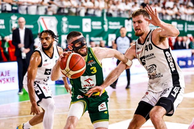 WARSZAWA 21.06.2026 KOSZYKOWKA MEZCZYZN MECZ GAME 7 FINAL ORLEN BASKET LIGA LEGIA WARSZAWA - ORLEN ZASTAL ZIELONA GORA NZ andrzej mazurczak, shane hunter, FOT. TOMASZ SOKOLOWSKI 058sport.pl NEWSPIX.PL --- newspix.pl POLAND OUT! 