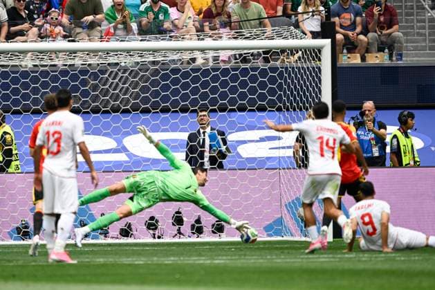 Belgium vs Iran - FIFA World Cup, WM, Weltmeisterschaft, Fussball 2026 LOS ANGELES, USA - JUNE 21 : Iran scoring a goal canceled by VAR during the FIFA World Cup 2026 Group G match between Belgium and Iran at the SOFI STADIUM on June 21, 2026 in Los Angeles, USA, 21 06 2026 Los Angeles United States of America  Copyright: xNicoxVereeckenx