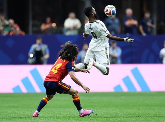 (260622) -- ATLANTA, June 22, 2026 -- Feras Albrikan (R) of Saudi Arabia competes during the group H match between Spain and Saudi Arabia at the 2026 FIFA World Cup, WM, Weltmeisterschaft, Fussball at Atlanta Stadium in Atlanta, the United States, June 21, 2026. ) (SP)U.S.-ATLANTA-FOOTBALL-FIFA WORLD CUP-GROUP H-ESP VS KSA WangxKaiyan 