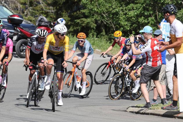21.06.2026 Villars sur Ollon , SCHWEIZ, 89. Tour de Suisse 5.Etappe Villars sur Ollon - Villars sur Ollon Tadej Pogacar SLO Team UAE Emirates im Anstieg zum Col de la Croix *** June 21, 2026, Villars-sur-Ollon, SWITZERLAND, 89th Tour de Suisse, Stage 5 