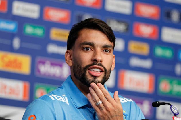 Lucas Paqueta of Brazil speaks at a press conference, PK, Pressekonferenz in New Jersey, USA 21 June 2026. Press conference of the Brazilian national team, Nationalteam !ACHTUNG: NUR REDAKTIONELLE NUTZUNG!  Copyright: xSebastiaoxMoreirax GR7281 20260621-55020668291_1
