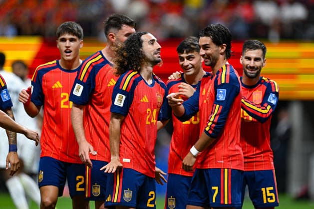 ATLANTA, GA - JUNE 21: Marc Cucurella 24 of Spain and teammates react after a second-half goal during the FIFA World Cup, WM, Weltmeisterschaft, Fussball 2026 Group H match between Spain and Saudi Arabia on June 21st, 2026 at Atlanta Stadium in Atlanta, GA. (Photo by Rich von Biberstein Icon Sportswire) SOCCER: JUN 21 FIFA World Cup 26 Group H - Spain vs Saudi Arabia EDITORIAL USE ONLY Icon260621006