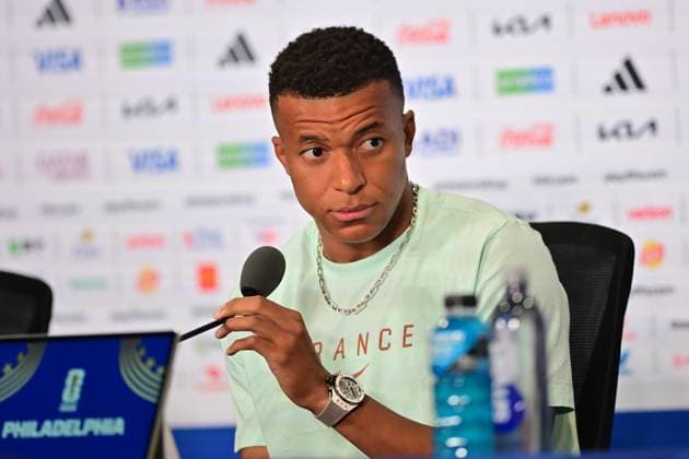 Philadelphia Stadium PHILADELPHIA (PA), 06 21 2026 - SPORTS WORLD CUP - FOOTBALL-FRANCE - Player Kylian Mbappe, during a press conference, PK, Pressekonferenz held in the Conference Room of Philadelphia Stadium, in Philadelphia, on the afternoon of this Sunday, the 21st. The team is preparing to face Iraq, for the second round of Group I of the 2026 FIFA World Cup, WM, Weltmeisterschaft, Fussball (Photo: Eduardo Carmim Photo Premium SPP) 30930 (Eduardo Carmim SPP)  Copyright: xEduardoxCarmimx xSPPx spp-en-EdCa-eduardo_carmim_photo_premium_491370