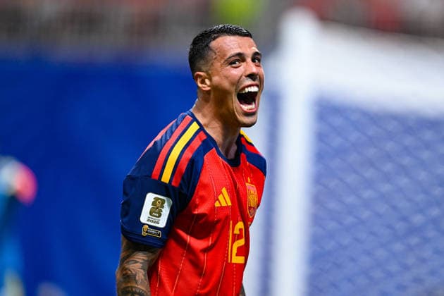 ATLANTA, GA - JUNE 21: Pedro Porro 12 of Spain reacts during the FIFA World Cup, WM, Weltmeisterschaft, Fussball 2026 Group H match between Spain and Saudi Arabia on June 21st, 2026 at Atlanta Stadium in Atlanta, GA. (Photo by Rich von Biberstein Icon Sportswire) SOCCER: JUN 21 FIFA World Cup 26 Group H - Spain vs Saudi Arabia EDITORIAL USE ONLY Icon260621032