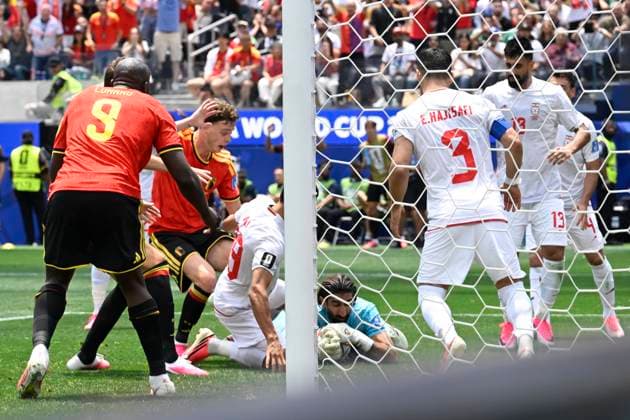 Belgium vs Iran - FIFA World Cup, WM, Weltmeisterschaft, Fussball 2026 LOS ANGELES, USA - JUNE 21 : Beiranvand Alireza goalkeeper of Iran in action during the FIFA World Cup 2026 Group G match between Belgium and Iran at the SOFI STADIUM on June 21, 2026 in Los Angeles, USA, 21 06 2026 Los Angeles United States of America  Copyright: xNicoxVereeckenx