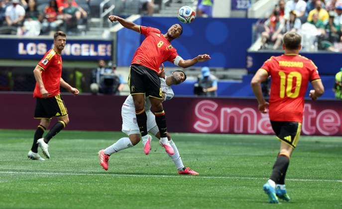 Belgium s Youri Tielemans heads the ball during a soccer game between Belgian national team, Nationalteam Red Devils and Iran, on Sunday 21 June 2026, at the SoFi stadium in Los Angeles, the second game in the group stage of the FIFA World Cup, WM, Weltmeisterschaft, Fussball 2026 in the United States of America. The Diables Rouges - Rode Duivels were drawn into Group G. BRUNOxFAHY  x178658468x