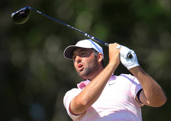 Scottie Scheffler tees off on the 6th hole during the final round of the 126th U.S. Open Golf Championship at Shinnecock Hills Golf Club in Southampton, NY, on Sunday, June 21, 2026.  NYC20260621835 COREYxSIPKIN