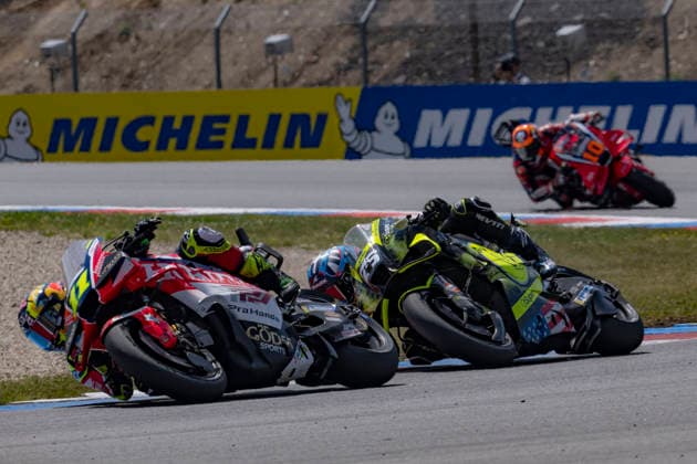 MOTO - MOTO GP - CZECHIA GRAND PRIX 2026 11 MOREIRA Diogo (bra), Pro Honda LCR, Honda RC213V, action with 25 FERNANDEZ Raul (spa), Trackhouse MotoGP Team, Aprilia RS-GP26 during the 2026 MotoGP Monster Energy Grand Prix of Czechia, at Brno, from Junes 19 to 21, in Czech Republic - BrnoCzechia  Copyright: xGIGIxSOLDANOx
