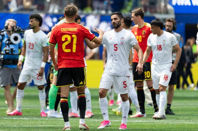 June 21, 2026, Los Angeles, California, USA: IR Iran and Belgium players greet after the FIFA World Cup, WM, Weltmeisterschaft, Fussball Group G soccer match at SoFi Stadium in Inglewood, Calif., Sunday, June 21, 2026. Los Angeles USA - ZUMAc68_ 20260621_zaf_c68_042 Copyright: xRingoxChiux
