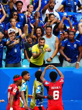 Uruguay v Cape Verde - FIFA World Cup, WM, Weltmeisterschaft, Fussball 2026 - Group H FLORIDA, USA - JUNE 21: Kevin Pina (6) of Cape Verde celebrates after scoring a goal during the 2026 FIFA World Cup First Stage Group H match between Uruguay and Cape Verde at the Hard Rock Stadium (Miami Stadium) in Miami Gardens, Florida, United States on June 21, 2026. Evrim Aydin Anadolu Florida United States. Editorial use only. Please get in touch for any other usage.  Copyright: x2026xAnadoluxEvrimxAydinx