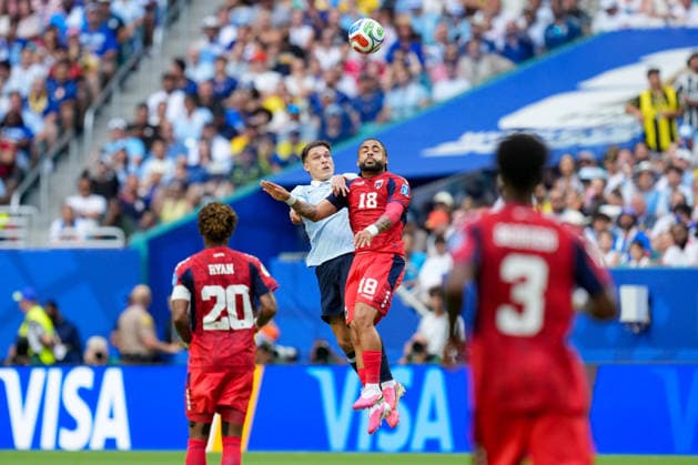 Manuel Ugarte (Uruguay) und Telmo Arcanjo (Cabo Verde) battle for the ball during the FIFA World Cup, WM, Weltmeisterschaft, Fussball 2026 Group H match between Uruguay and Cabo Verde at Miami Stadium on June 21, 2026 in Miami, United States. (Photo by Alex Gottschalk DeFodi Images) - *** Manuel Ugarte of Uruguay and Telmo Arcanjo of Cape Verde battle for the ball during the 2026 FIFA World Cup Group H match between Uruguay and Cape Verde at Miami Stadium on June 21, 2026, in Miami, United States. Photo by Alex Gottschalk, DeFodi Images,detected_source_language