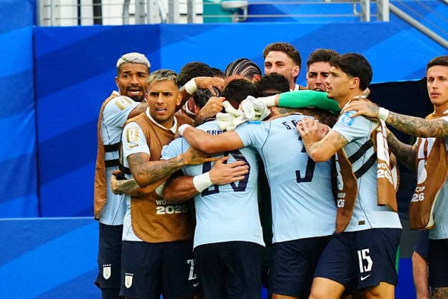 Uruguay v Cape Verde - FIFA World Cup, WM, Weltmeisterschaft, Fussball 2026 - Group H FLORIDA, USA - JUNE 21: Maxi Araujo (20) of Uruguay celebrates with teammates after scoring a goal during the 2026 FIFA World Cup First Stage Group H match between Uruguay and Cape Verde at the Hard Rock Stadium (Miami Stadium) in Miami Gardens, Florida, United States on June 21, 2026. Evrim Aydin Anadolu Florida United States. Editorial use only. Please get in touch for any other usage.  Copyright: x2026xAnadoluxEvrimxAydinx