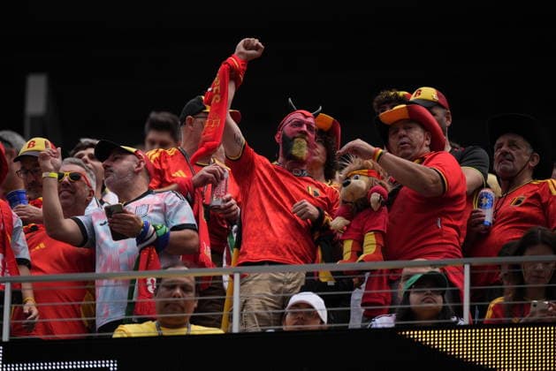 Iran v Belgium - FIFA World Cup, WM, Weltmeisterschaft, Fussball 2026 - Group G LOS ANGELES, CALIFORNIA - JUNE 21: Fans of Belgium support their team during the 2026 FIFA World Cup First Stage Group G match between IR Iran and Belgium at the Los Angeles Stadium (SoFi Stadium) in Inglewood, California, United States on June 21, 2026. Tayfun Coskun Anadolu Los Angeles United States. Editorial use only. Please get in touch for any other usage.  Copyright: x2026xAnadoluxTayfunxCoskunx
