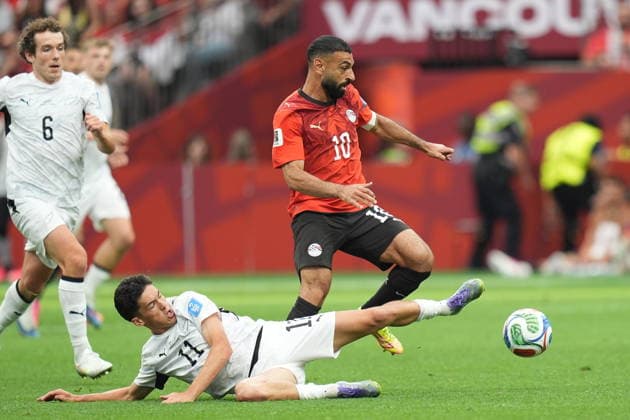 New Zealand v Egypt - FIFA World Cup, WM, Weltmeisterschaft, Fussball 2026 - Group G VANCOUVER, CANADA - JUNE 21: Mohamed Salah (10) of Egypt in action against Eli Just (11) of New Zealand during the 2026 FIFA World Cup Group G match between New Zealand and Egypt at BC Place Stadium in Vancouver, Canada, on June 21, 2026. Ercin Erturk Anadolu British Columbia Canada. Editorial use only. Please get in touch for any other usage.  Copyright: x2026xAnadoluxErcinxErturkx