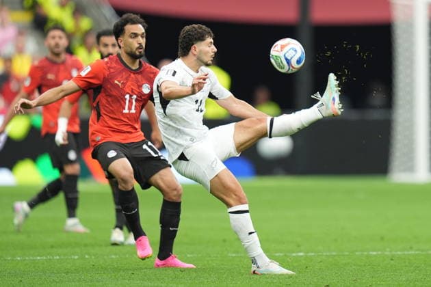 New Zealand v Egypt - FIFA World Cup, WM, Weltmeisterschaft, Fussball 2026 - Group G VANCOUVER, CANADA - JUNE 21: Liberato Cacace (R) of New Zealand in action against Mostafa Ziko (11) of Egypt during the 2026 FIFA World Cup Group G match between New Zealand and Egypt at BC Place Stadium in Vancouver, Canada, on June 21, 2026. Ercin Erturk Anadolu British Columbia Canada. Editorial use only. Please get in touch for any other usage.  Copyright: x2026xAnadoluxErcinxErturkx