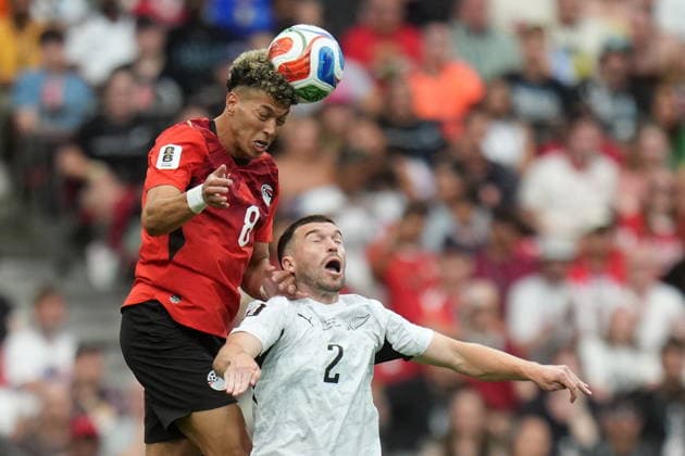 FIFA World Cup, WM, Weltmeisterschaft, Fussball 2026 - Group G - New Zealand vs Egypt Emam Ashour of Egypt (L) in action against Tim Payne of New Zealand (R) during the FIFA World Cup 2026 group stage match New Zealand against Egypt, in Vancouver, Canada, 21 June 2026. VANCOUVER Canada  Copyright: xBOBxFRIDx