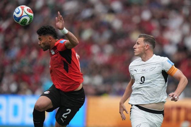 June 21, 2026, Vancouver, Bc, CANADA: Egypt s Yasser Ibrahim (2) heads the ball in front of New Zealand s Chris Wood (9) during first half World Cup Group G soccer action, in Vancouver, Sunday, June 21, 2026. Canada News - June 21, 2026  - ZUMAc35_ 20260621_zaf_c35_114 Copyright: xDarrylxDyckx