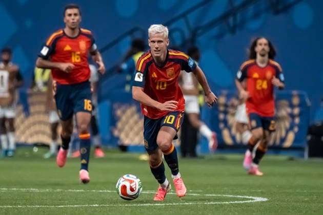 June 21, 2026, Atlanta, Georgia, USA: Spain midfielder Dani Olmo (10) plays against Saudi Arabia during their First Stage Group H match for the 2026 FIFA World Cup, WM, Weltmeisterschaft, Fussball at Atlanta Stadium in Atlanta, Georgia. Spain wins the match 4:0. Atlanta USA - ZUMAa161 20260621_aaa_a161_127 Copyright: xWalterxArcex xGMGx