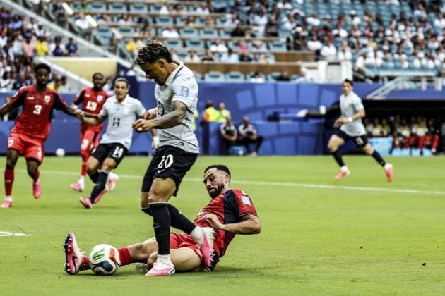 RECORD DATE NOT STATED Match between Uruguay and Cape Verde for the 2026 World Cup. Miami (FL), 06 21 2026 Football Uruguay vs Cape Verde FIFA World Cup, WM, Weltmeisterschaft, Fussball 2026 Maximiliano Araujo at the match between Uruguay and Cape Verde, valid for the second round of Group H of the FIFA World Cup 2026, held at Hard Rock Stadium, in Miami, United States, on Sunday, June 21, 2026.(Foto: Pedro Paulo Diaz Thenews2 imago images) SPO  Copyright: xPedroxPauloxDiazx